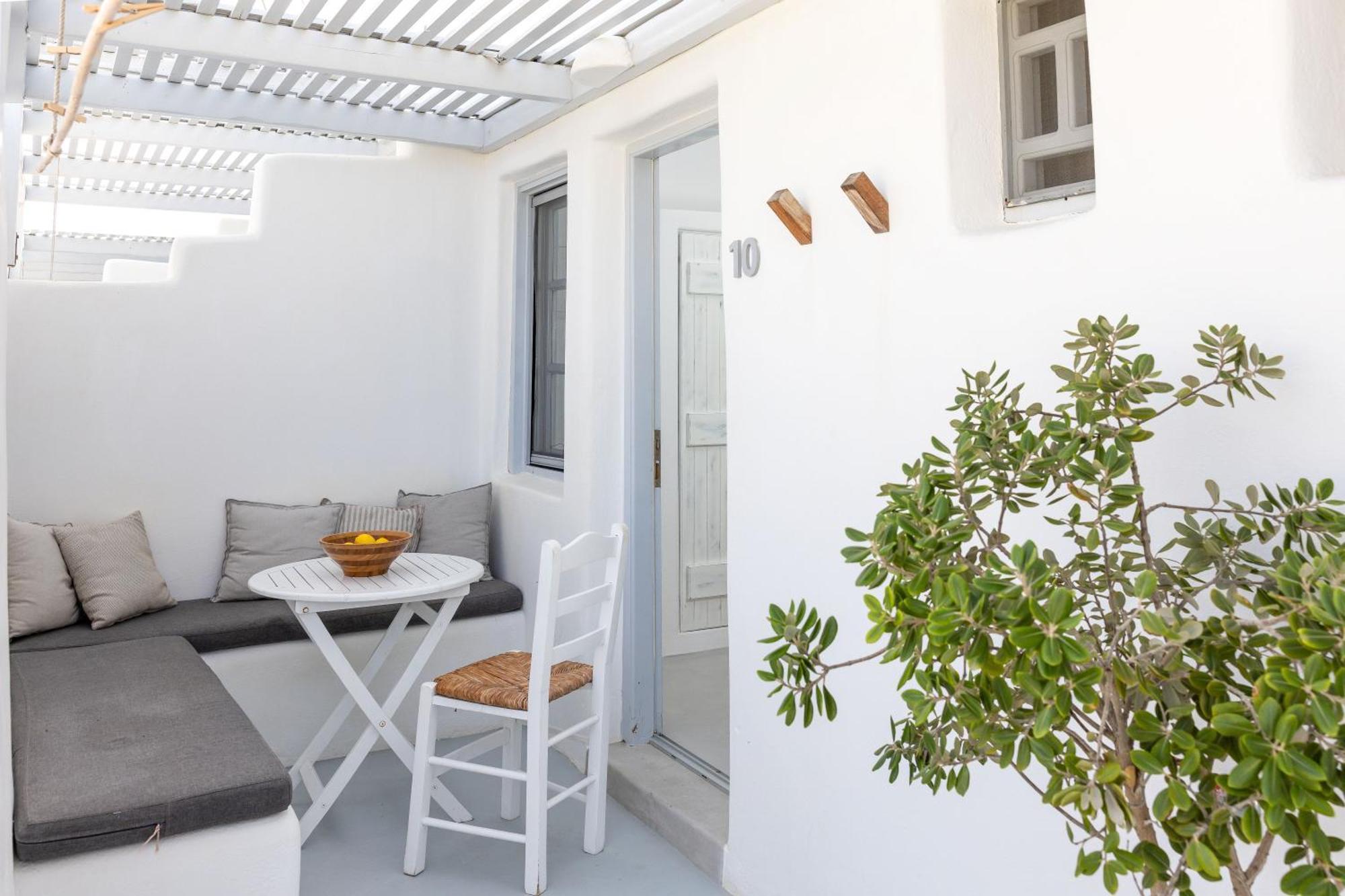 Flisvos Beach Apartments Naxos City Экстерьер фото