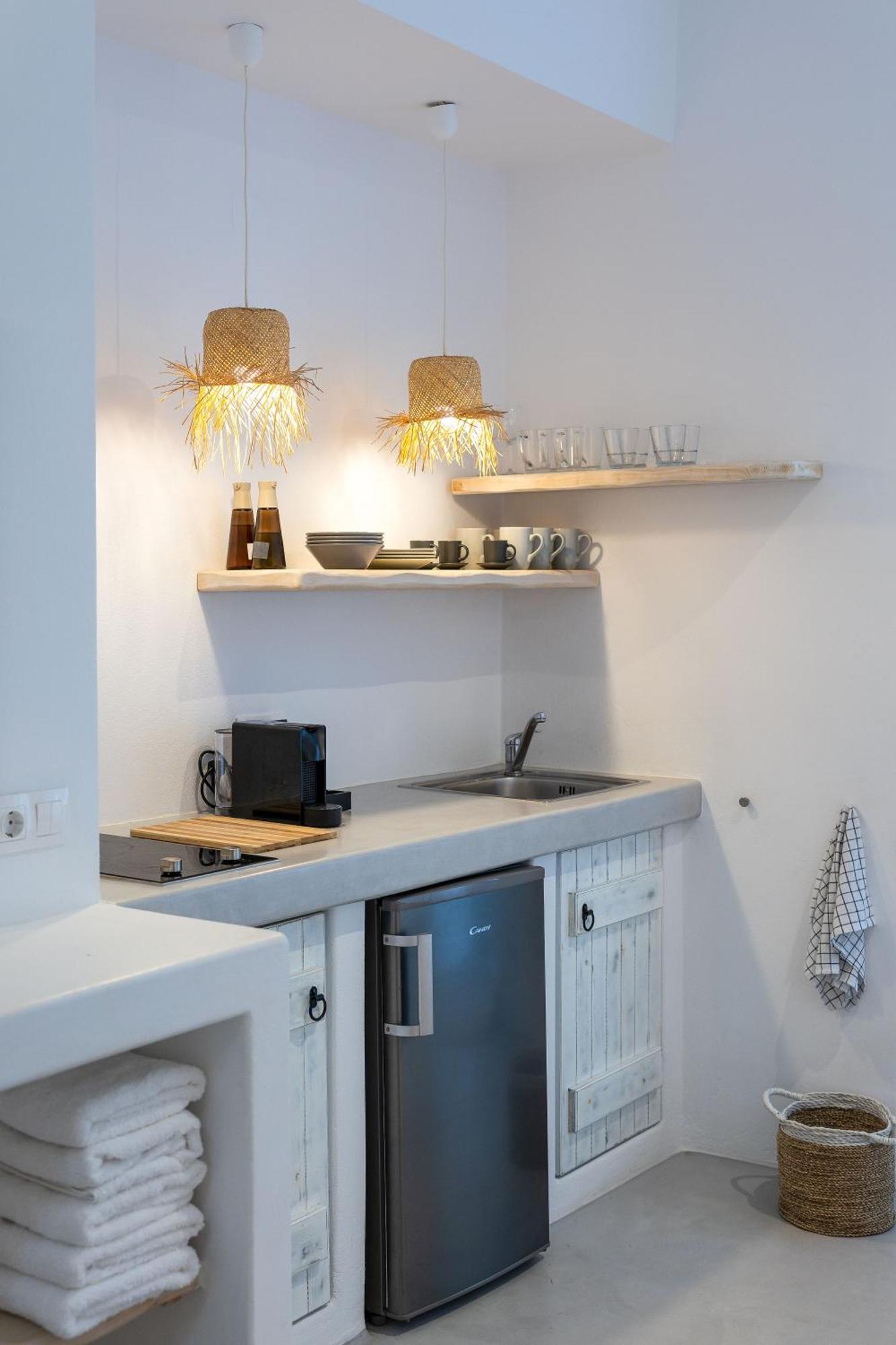 Flisvos Beach Apartments Naxos City Экстерьер фото
